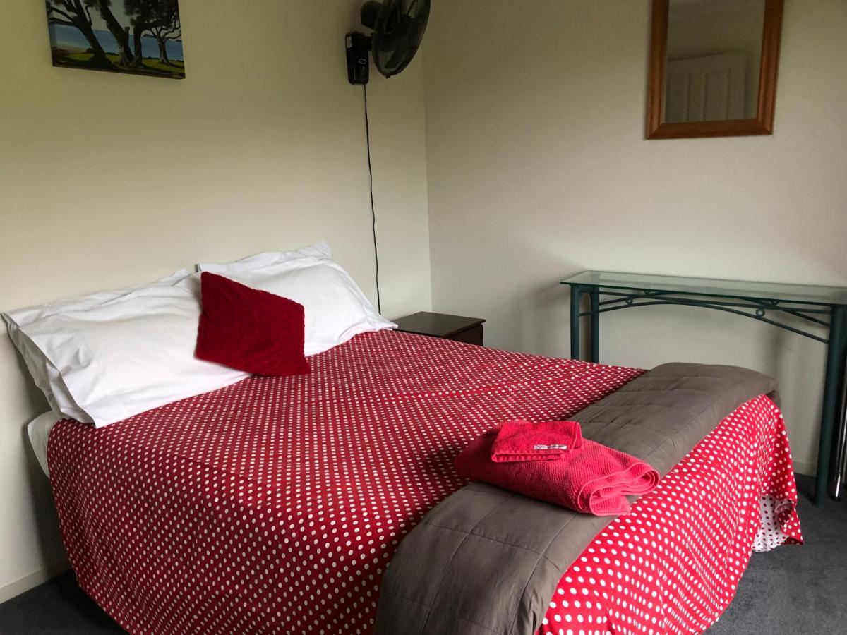 Silverdale Garden Stay Orewa Eksteriør billede