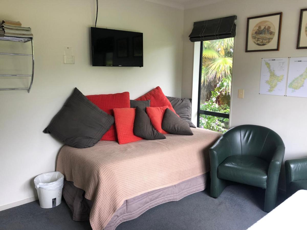 Silverdale Garden Stay Orewa Eksteriør billede