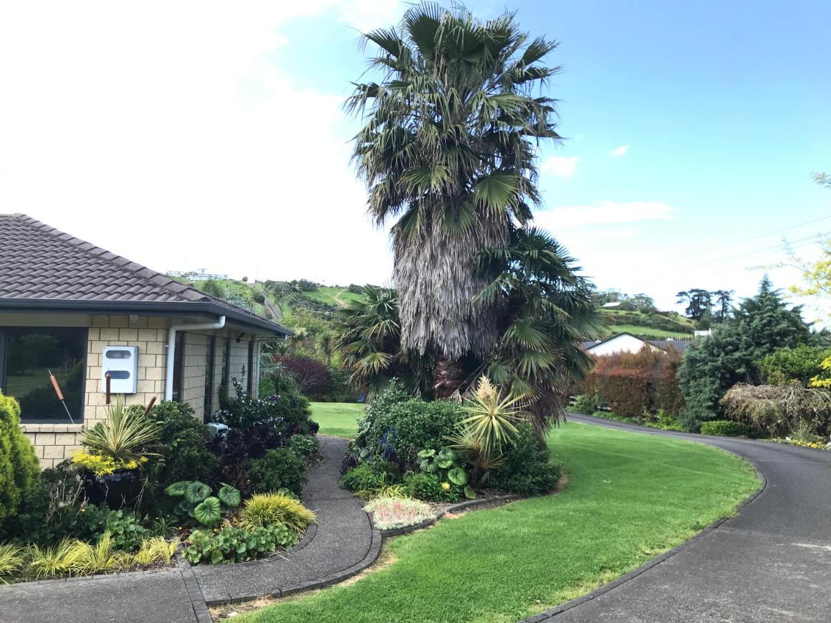 Silverdale Garden Stay Orewa Eksteriør billede