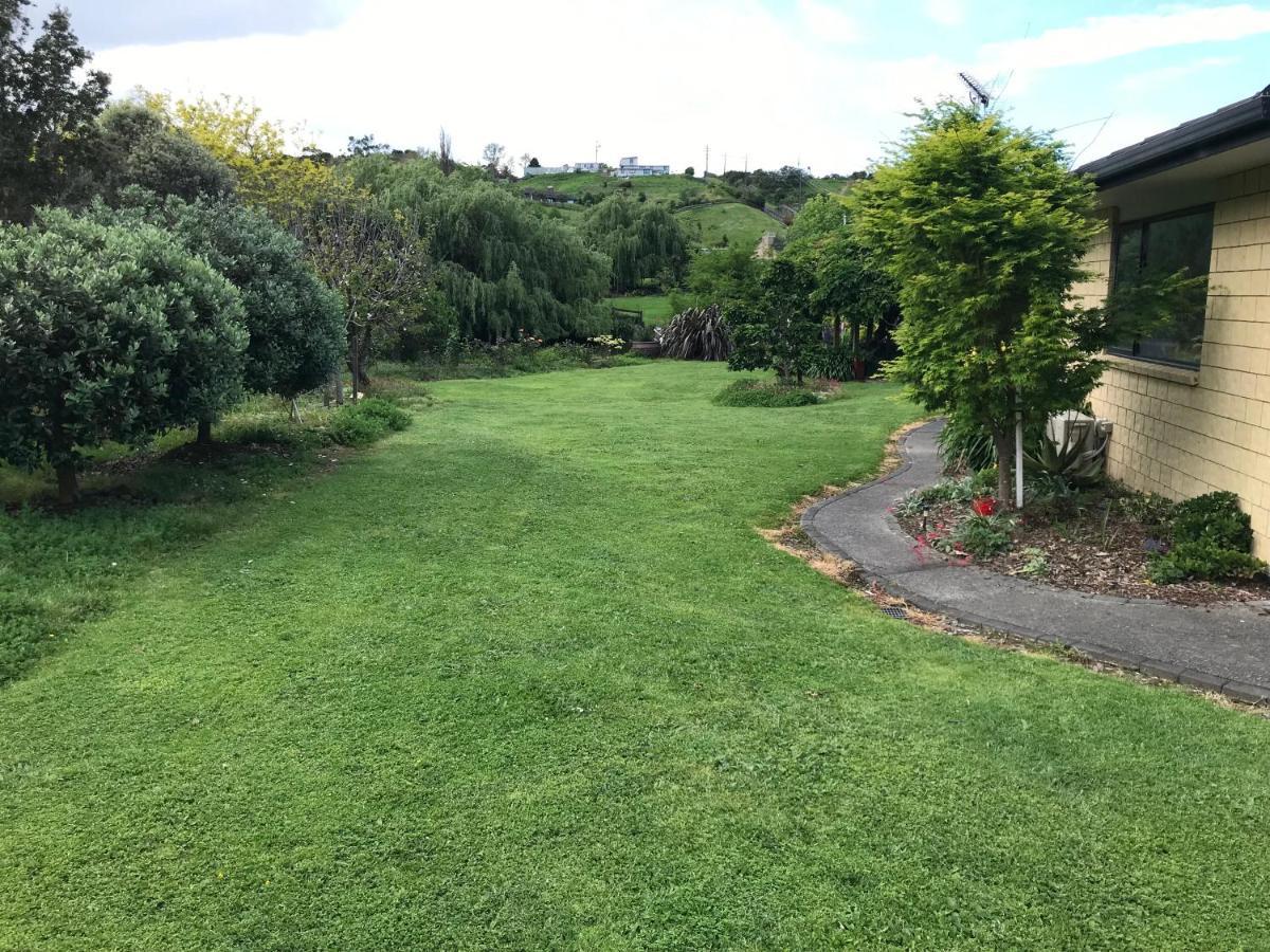Silverdale Garden Stay Orewa Eksteriør billede