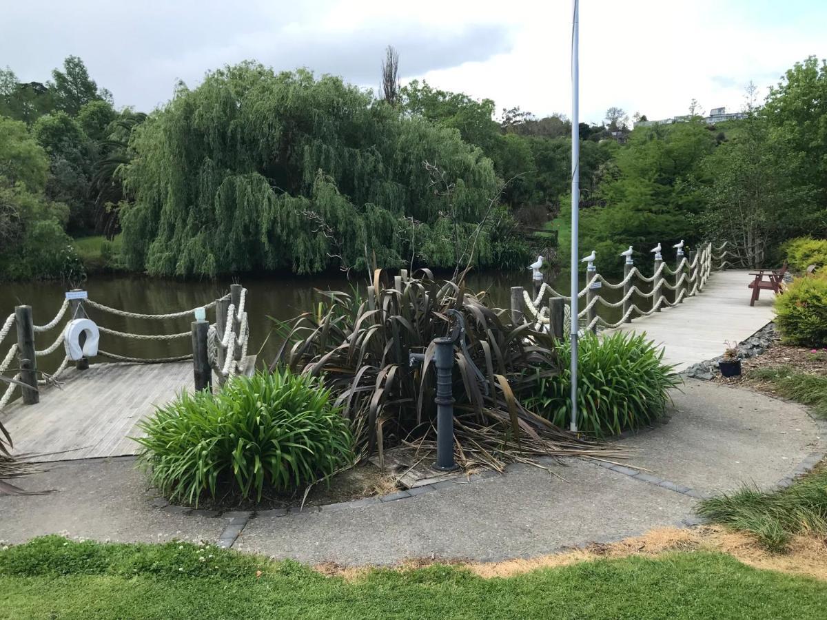 Silverdale Garden Stay Orewa Eksteriør billede